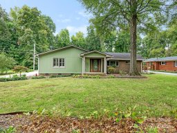 1174 Robinhood Circle