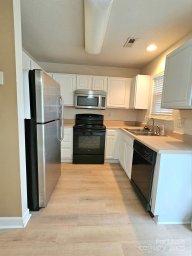 12540 Hennigan Place Lane