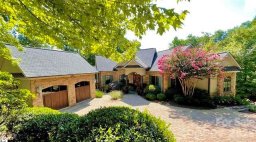 115 Blazing Star Trail