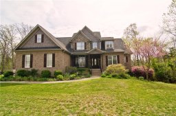 215 Daybreak Bay Court