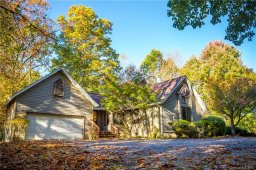 162 Falls View Drive