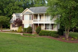 127 Cross Creek Drive