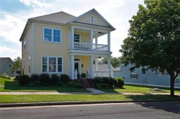 1925 4th Street Lane