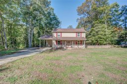 209 Cottonwood Drive