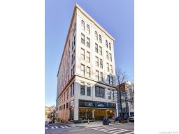 84 W Walnut Street