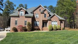 7909 Bay Pointe Drive