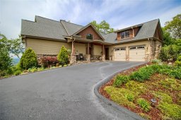 851 Sunlight Ridge Drive