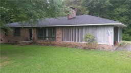 105 Meadowbrook Circle