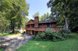 92 Wildwood Gardens Road