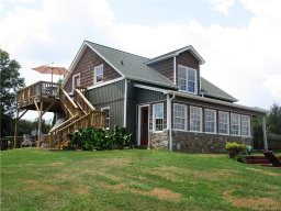 2906 Highland Circle