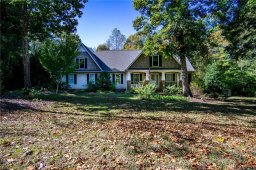 1521 Autumn Brook Lane