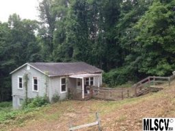 502 Arlington Circle