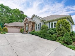 44 South Ridge Drive