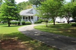 101 Cottonwood Drive