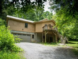 125 Anderson Cove Road