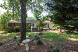 1153 Clarendon Drive