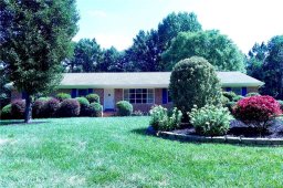 8812 Crestwood Drive