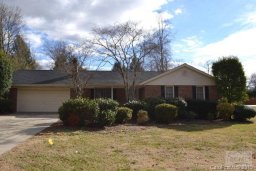 3003 Woodstream Drive