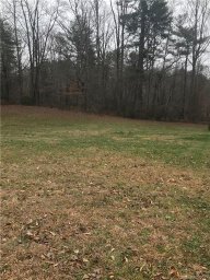 68 N Ridgeview Hill Drive