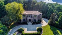 19501 Mary Ardrey Circle