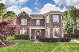 2144 Middlebridge Court