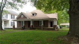 402 N Salisbury Avenue