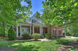 7976 Glen Abbey Circle