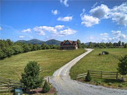 126 Grand Oaks Drive