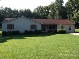 1029 Birch Street Gq