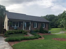 2547 Sweetbriar Circle