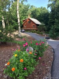 25 Theresa Terrace Drive