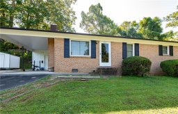 451 Arlington Circle