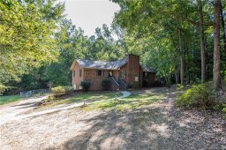 717 Canterbury Drive