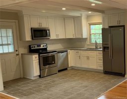 114 Cottonwood Drive