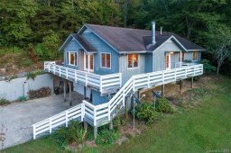 705 Paw Paw Cove