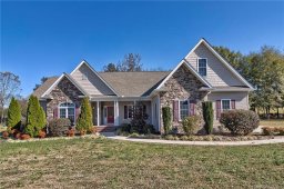 520 Steeple Chase Trail