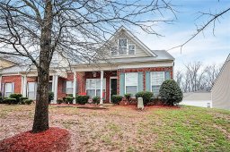 2711 Meadow Knoll Drive