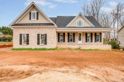 135 Arbor Hill Avenue