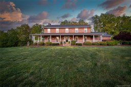 235 Steeple Chase Trail