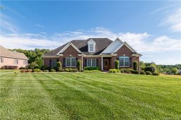 605 Laurel Valley Way