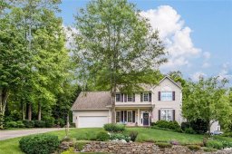 803 Cliff Rose Court