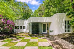 853 Buttonwood Drive