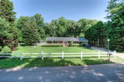 115 Cottonwood Drive