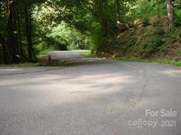 000 Valley View Drive