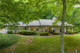 125 Stonecrest Drive