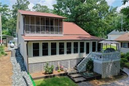 263 Sunset Boulevard