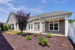 16010 Lakeside Loop Lane