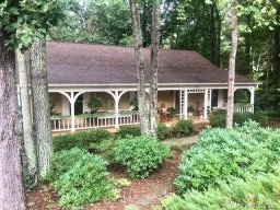 1503 Indian Hills Drive