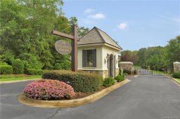 5152 Longbrooke Court