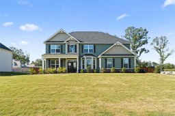 2609 Lakefront Drive